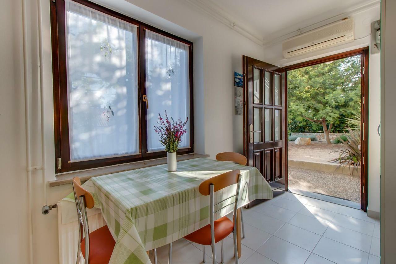 Apartment Simona Mali Lošinj Kültér fotó